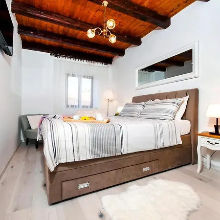 Hébergement de vacances - Casa Di Antonio *