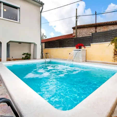 - Casa Di Antonio Kanfanar